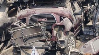 GMC Yukon (SUV) car for parts