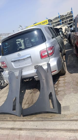 Nissan Armada (SUV) car for parts