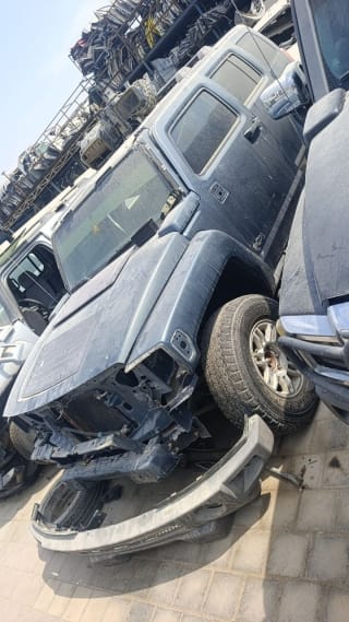 Hummer H3 (SUV) car for parts