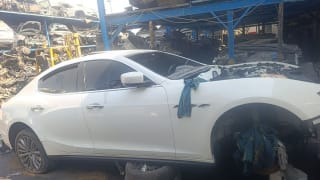 Maserati Ghibli (sedan) car for parts