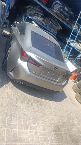 Lexus ES (sedan) car for parts