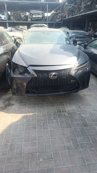 Lexus IS (sedan) car for parts