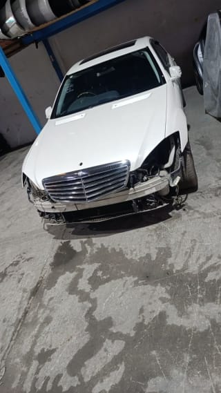 Mercedes-Benz S-Class car for parts