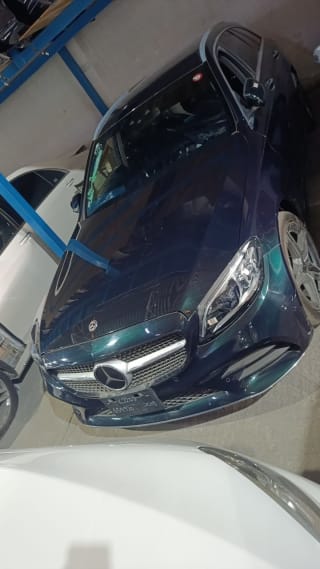 Mercedes-Benz C-Class (sedan) car for parts
