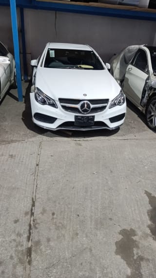 Mercedes-Benz E-Class (coupe) car for parts