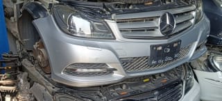 Mercedes-Benz C-Class halfcut