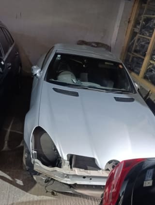 Mercedes-Benz SL car for parts