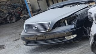 Lexus LS430 (sedan) halfcut