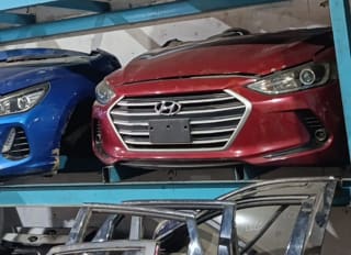 Hyundai Elantra (sedan) halfcut