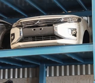 Mitsubishi Outlander halfcut