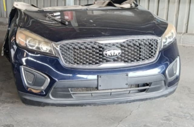 Dark blue Kia Sorento front halfcut — hood, grille, headlights and front bumper, Sharjah market