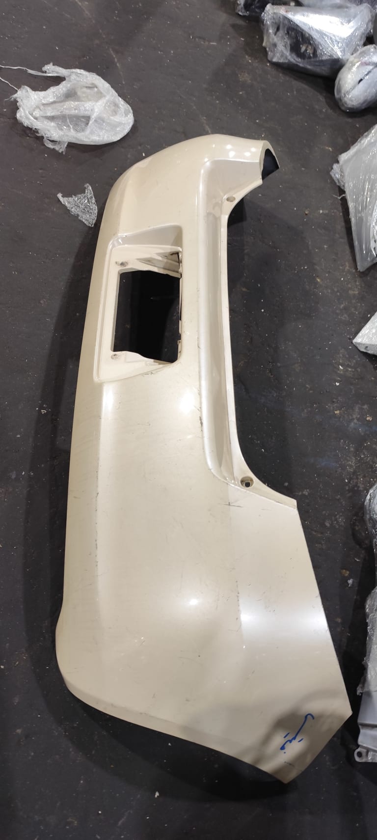 Bumper Toyota Vitz