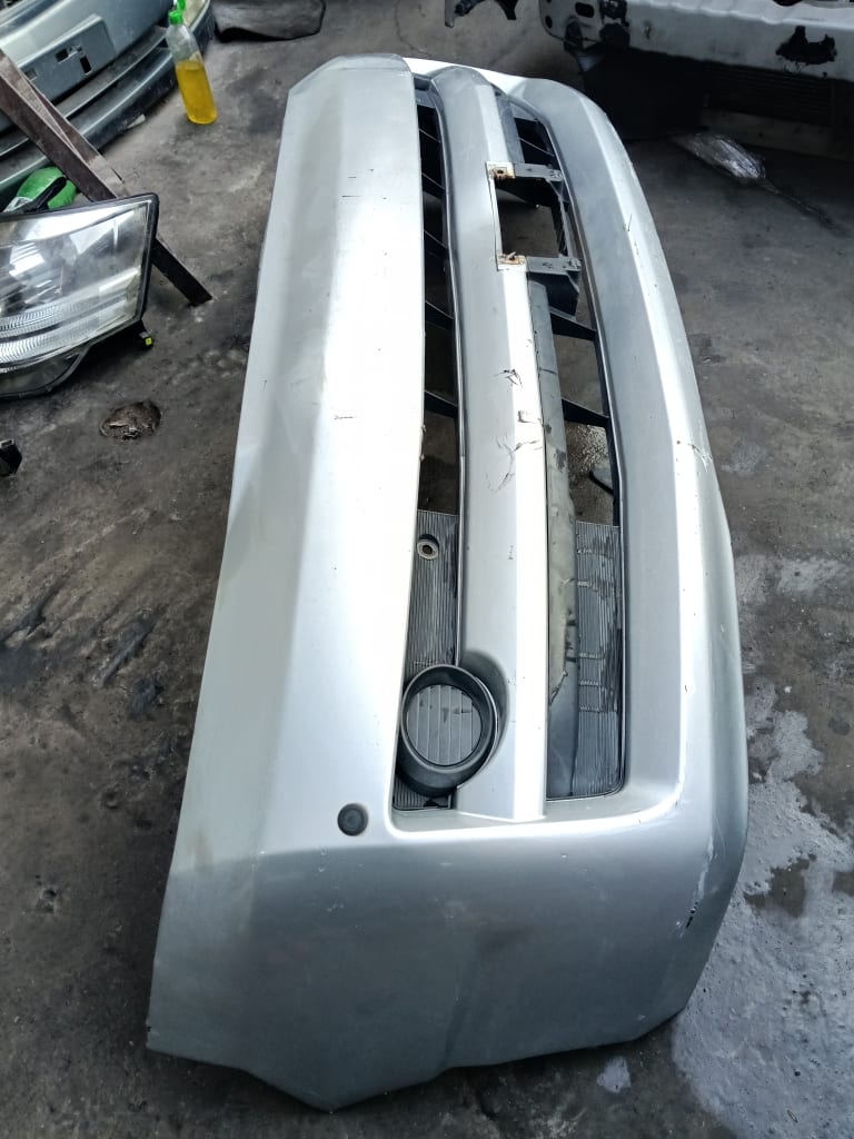 Bumper Toyota Voxy