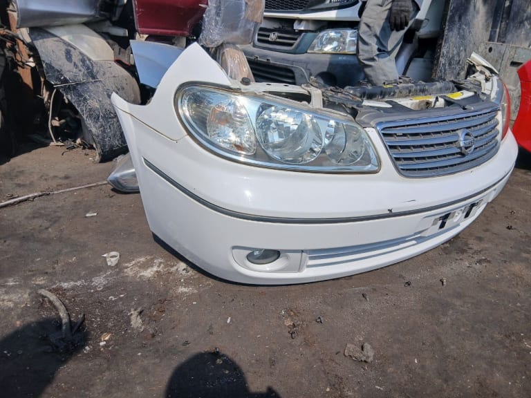 Nose cut Nissan Sunny