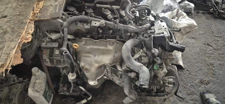 Engine + AT Nissan QR25