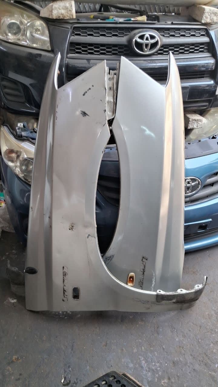 Fender Toyota Highlander