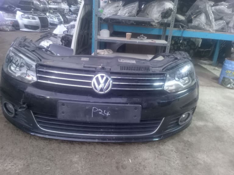 Nose cut Volkswagen Touran