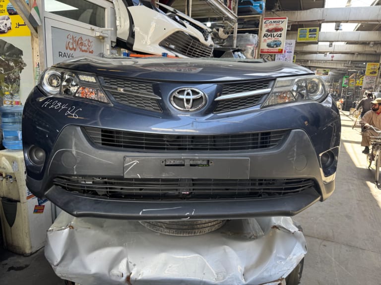 Nose cut Toyota