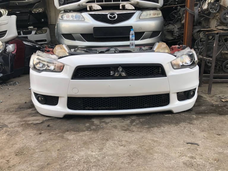 Nose cut Mitsubishi Lancer