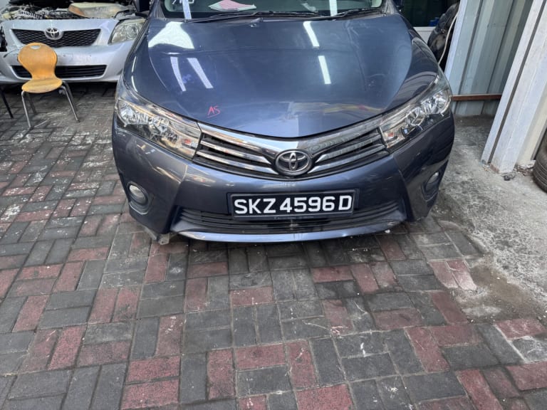Nose cut Toyota Corolla