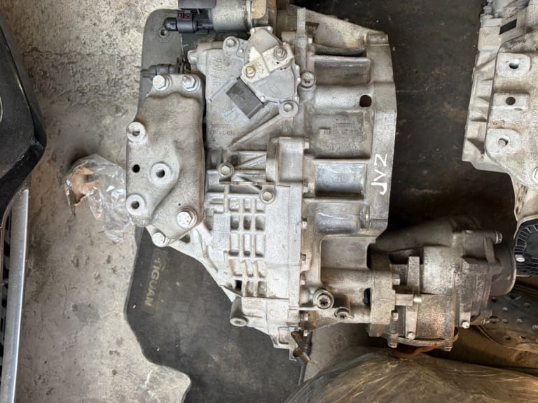 Automatic transmission Volkswagen Tiguan JVZ
