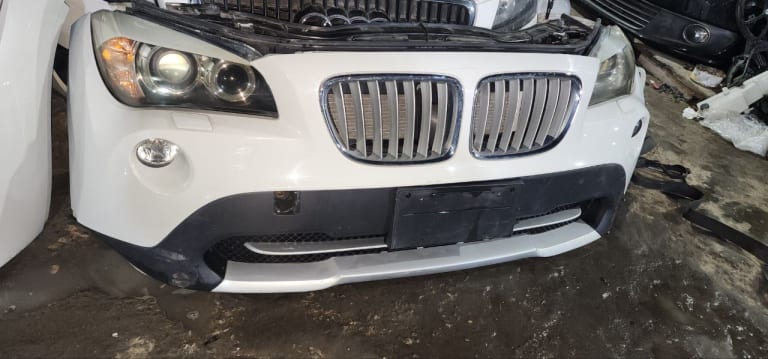 Nose cut + Fender BMW X1