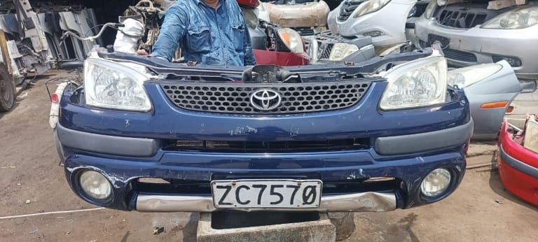 Nose cut Toyota Corolla Spacio 53201-13010