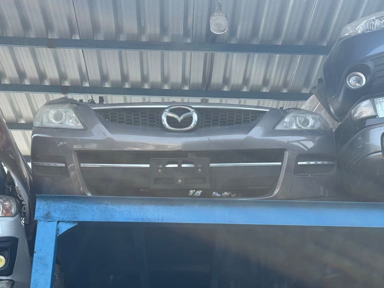 Nose cut Mazda CX-9