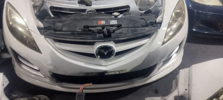 Nose cut Mazda Mazda6