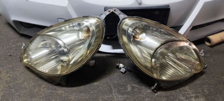 Headlights Toyota Funcargo