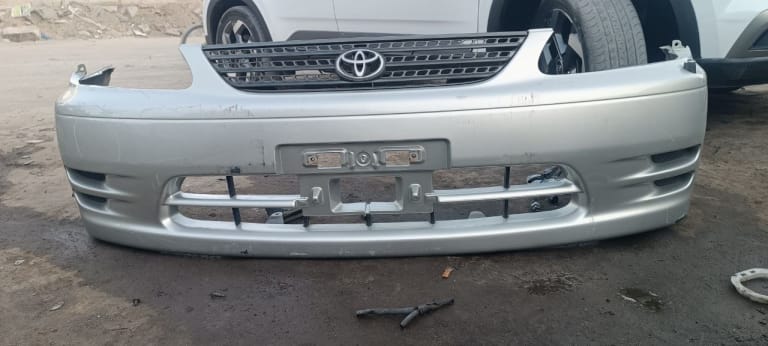 Bumper Toyota Corolla Spacio