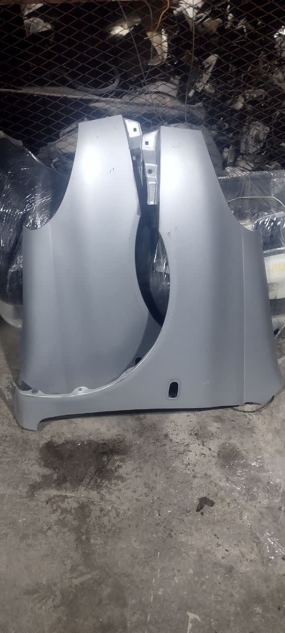 Fender Toyota Funcargo