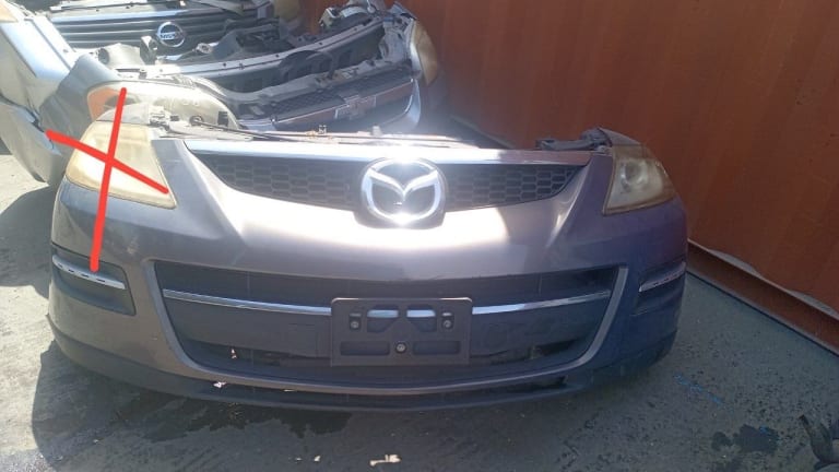 Bumper + Grille Mazda CX-9