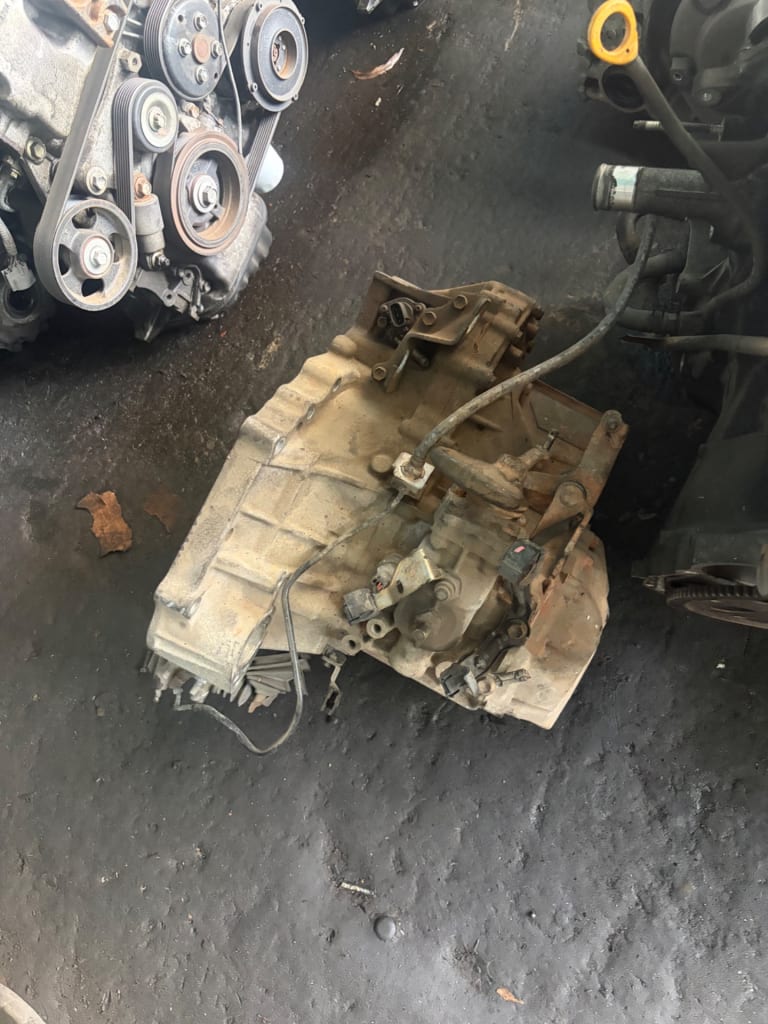 Manual transmission Toyota Camry ACV30