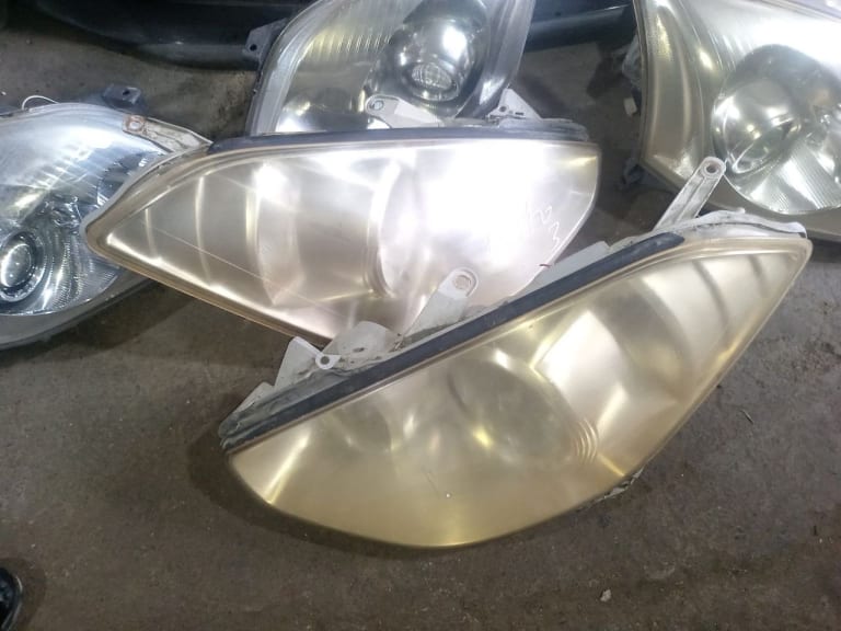 Headlights Toyota Caldina