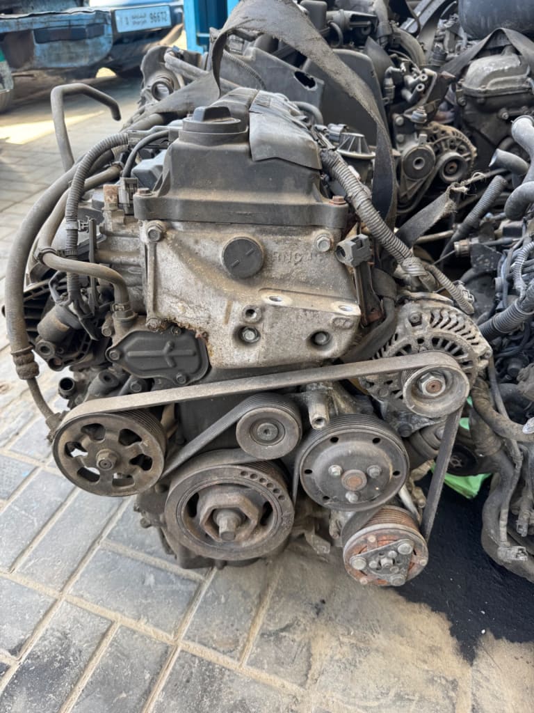 Engine + MT Honda R18A1
