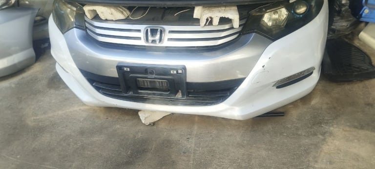 Bumper + Grille Honda Insight
