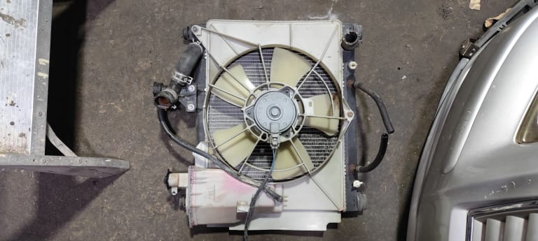 Radiator Toyota Probox