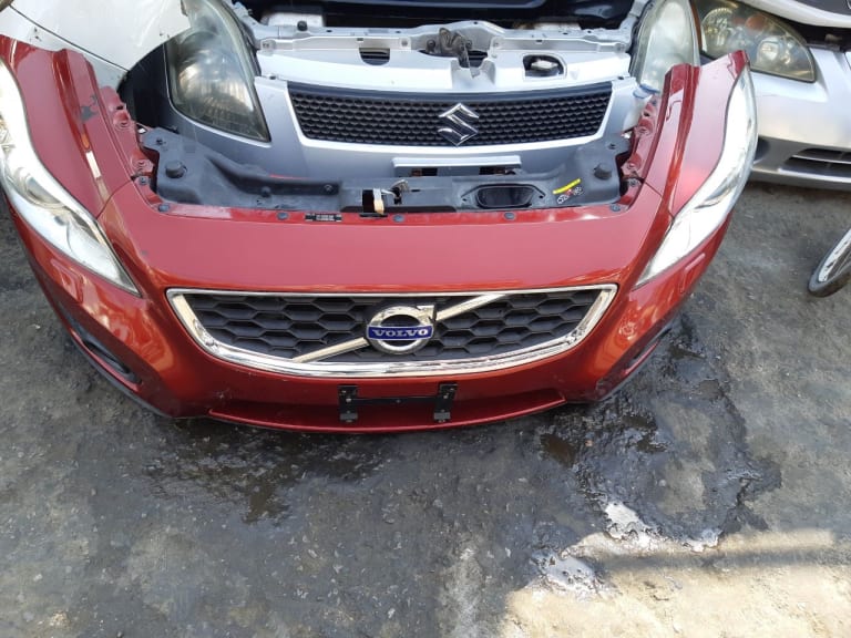 Nose cut Volvo