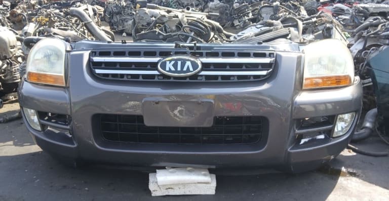 Nose cut Kia Sportage