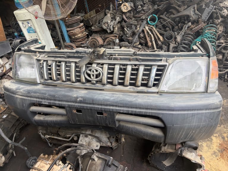 Nose cut Toyota Land Cruiser Prado