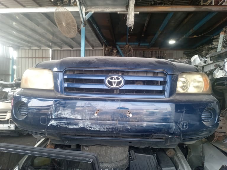 Nose cut Toyota Highlander 53201-48060