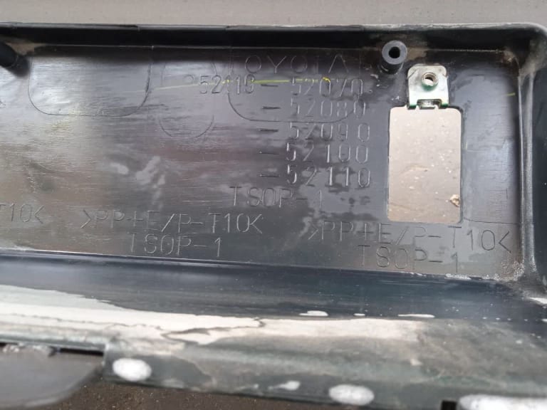 Bumper Toyota Platz used in Sharjah — photo 8