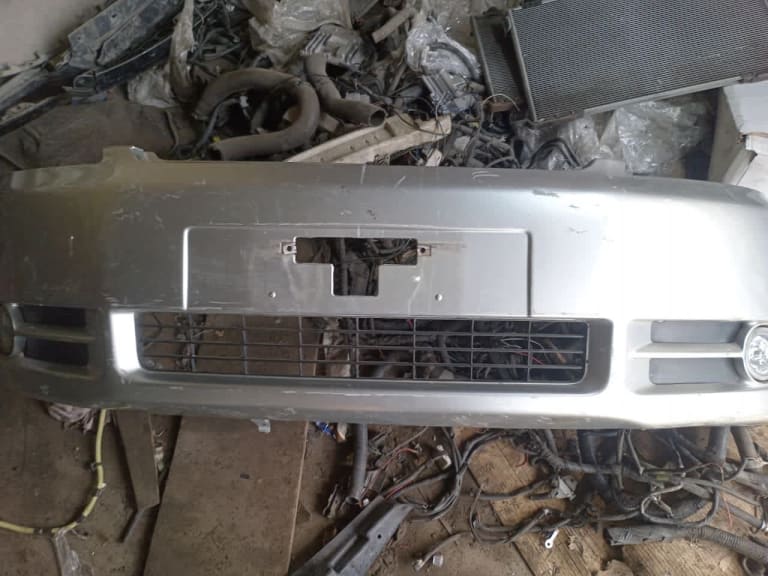 Bumper Toyota Ipsum used in Sharjah — photo 2