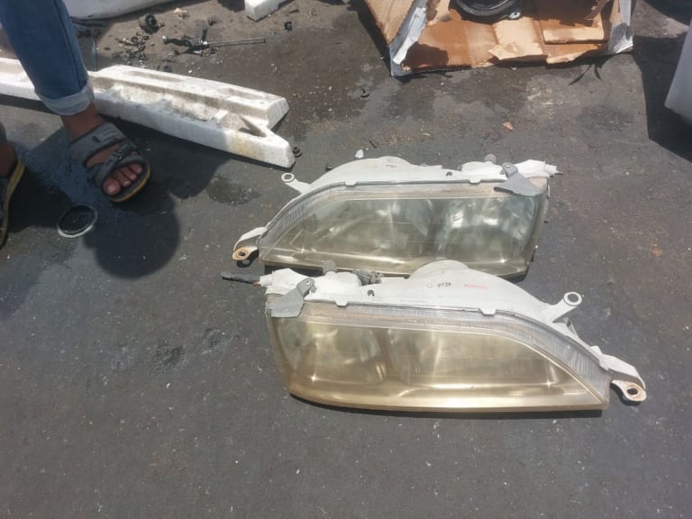 Bumper + Headlights Toyota Cresta used in Sharjah — photo 2