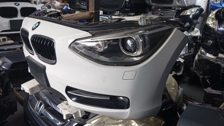 Nose cut + Hood + Fender BMW Series 1 (f20) used in Sharjah — photo 7