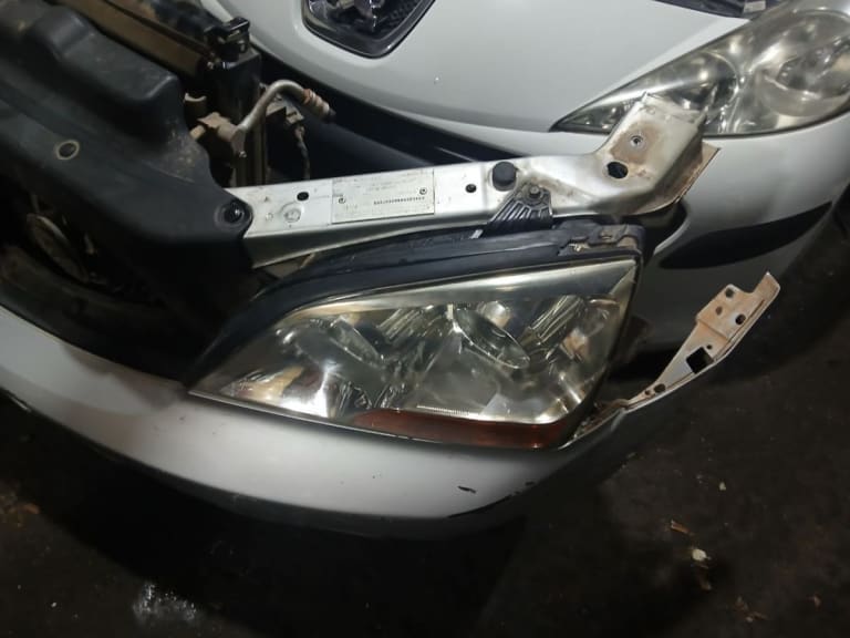 Nose cut Kia Sorento used in Sharjah — photo 2