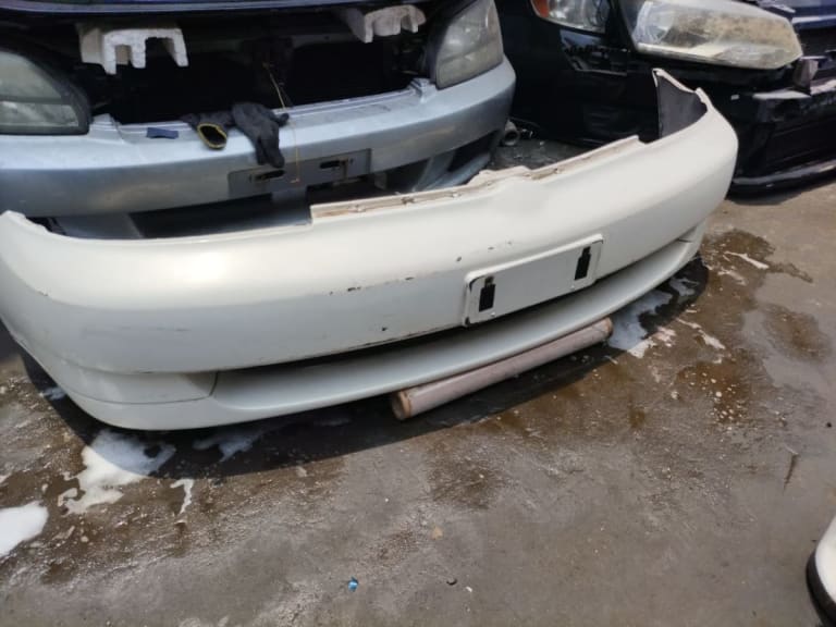 Bumper Toyota Platz used in Sharjah — photo 20