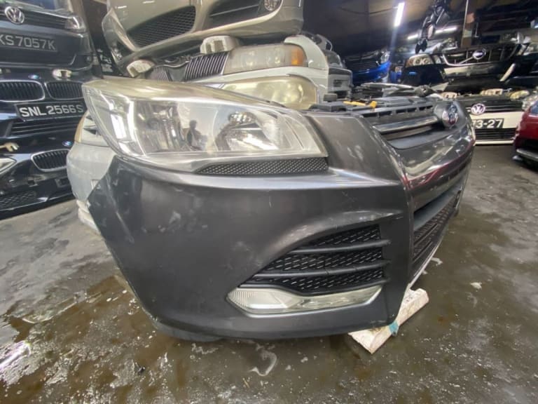 Nose cut + Hood Ford Kuga used in Sharjah — photo 2