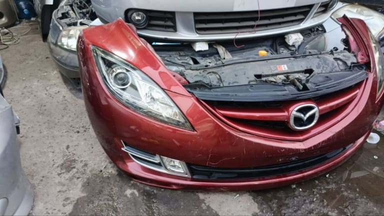 Nose cut Mazda Mazda6